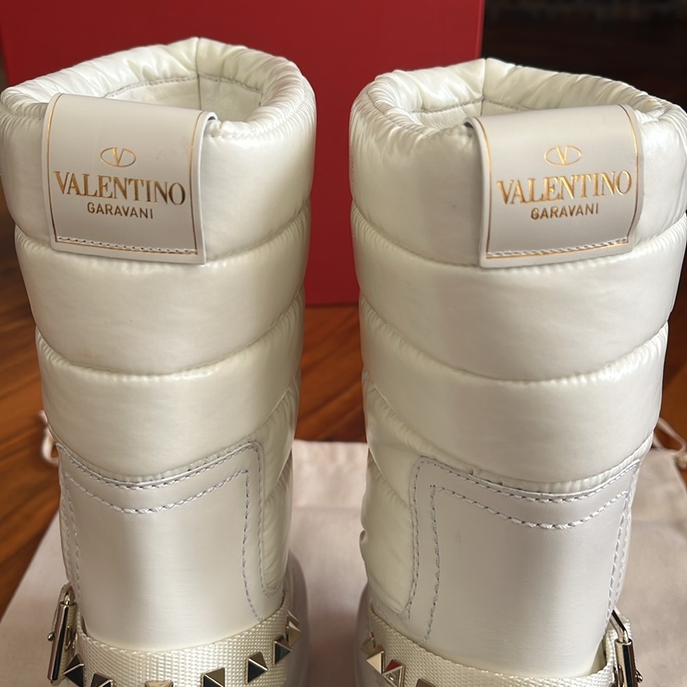 VALENTINO GARAVANI Rockstud Leather Biker Snow Winter Boots White Size 40, NEW - Picture 17 of 17